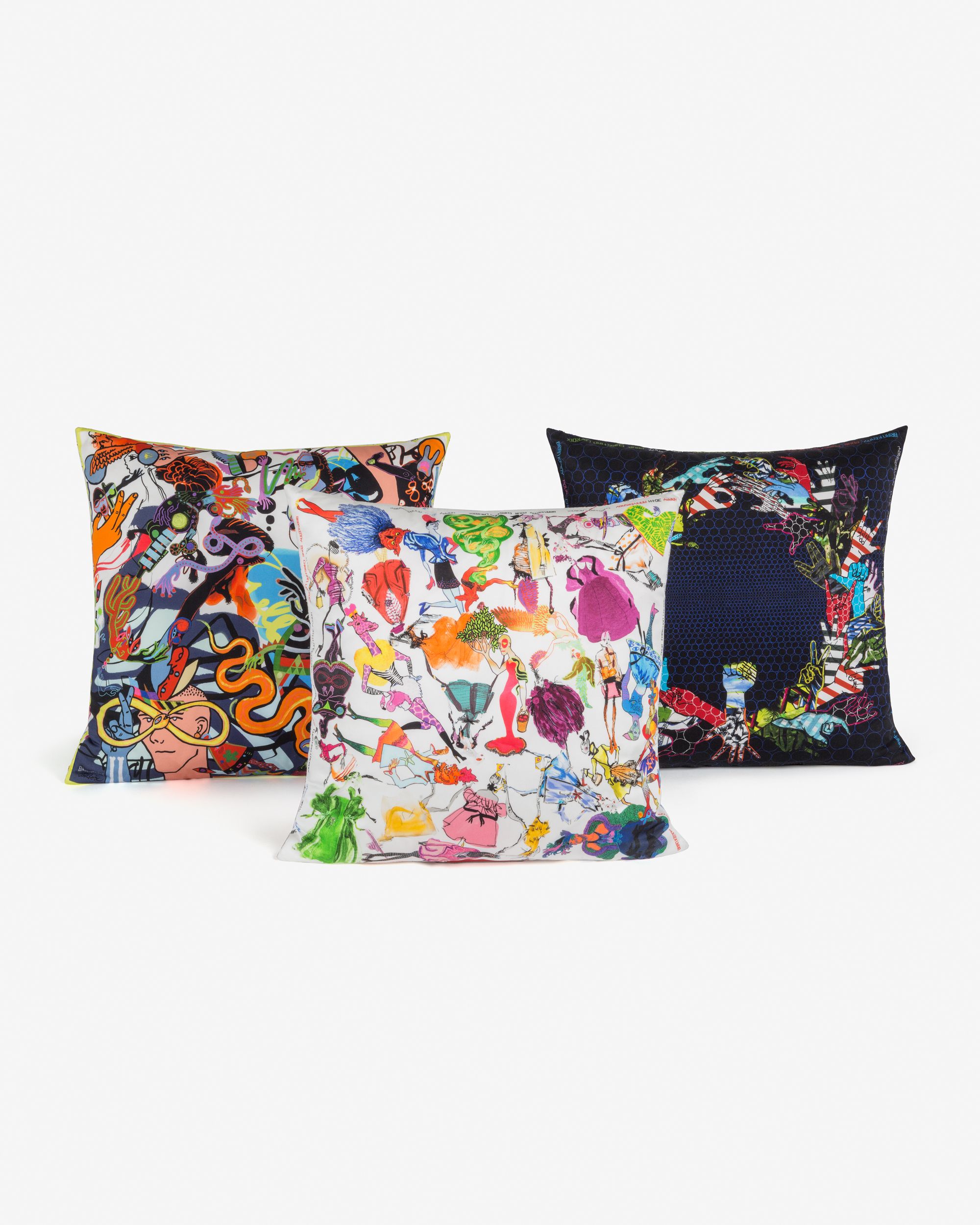 Lacroix_30_ans_CL_x_BK_cushions_composition_5a04271d7d4c9.jpg