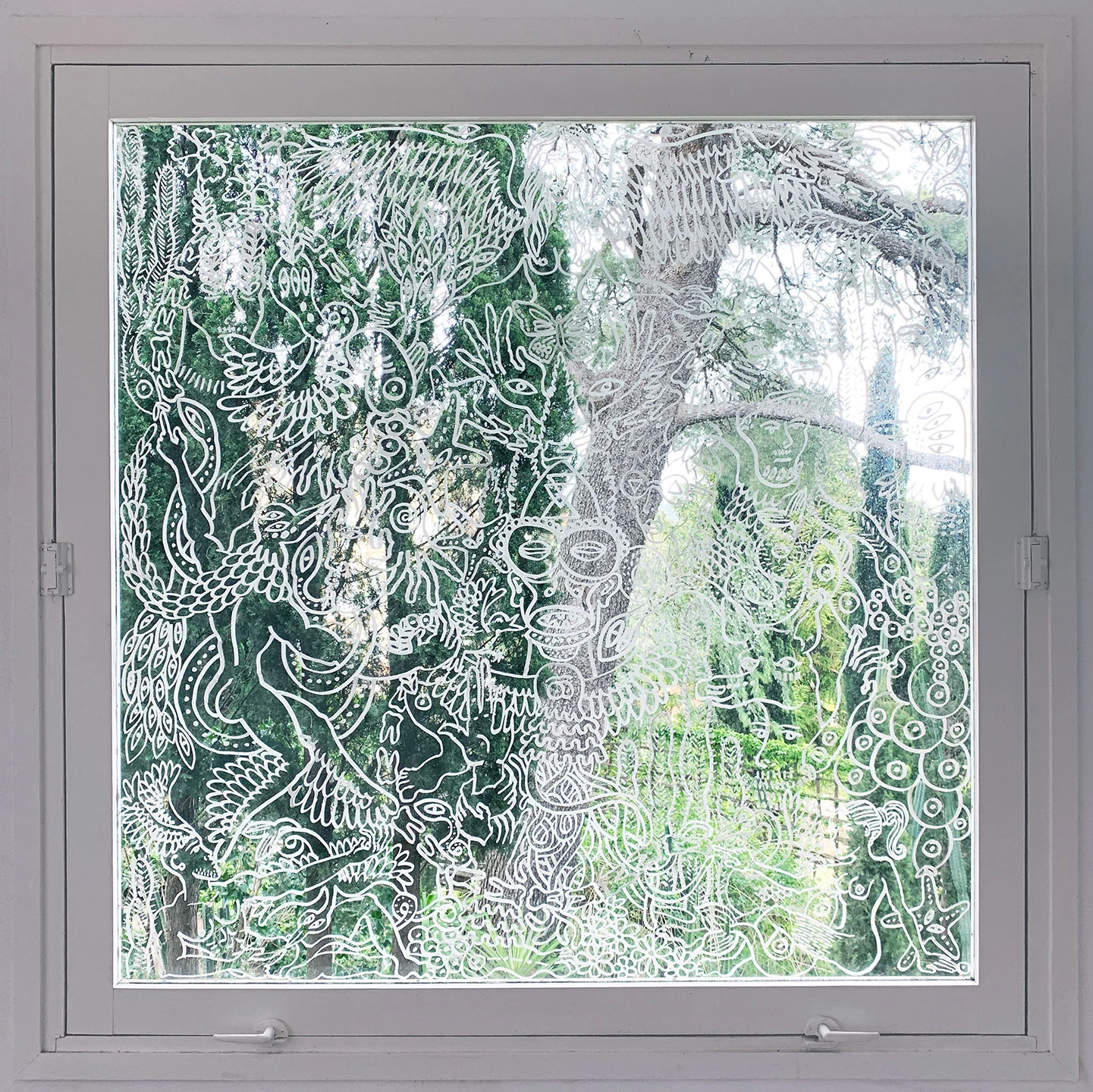 BK_villaromaine_window_web.jpg
