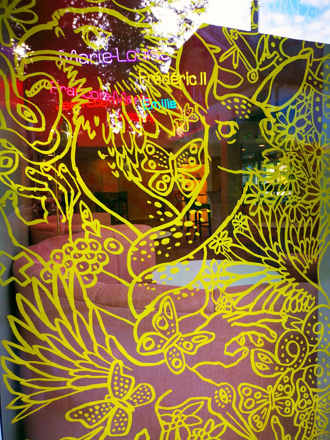 Yellow-mural-3_web.jpg