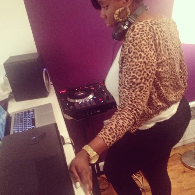 djing 3.jpg