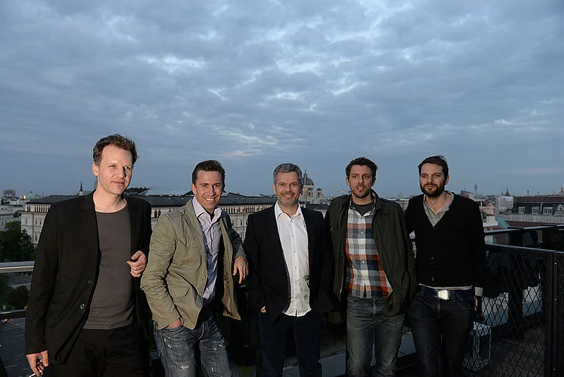 Jury: Alexander Ott (Coop Himmelb(l)au), Geri Kozbach-Tsai (Vienna Bar Community), Bernhard Eisheuer (Pernod Ricard Austria), Peter Schreckensberger (UnitedDesignPartner), Moritz Keitel (Hoppe Architekten)