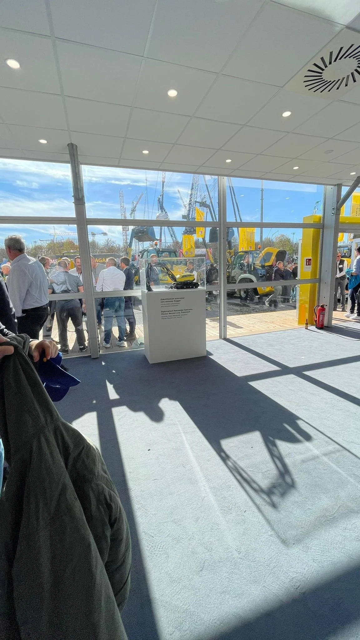 Sančanin_Bauma_2022_02.jpeg