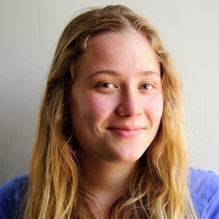 Dani Bennett** Joined 2016 - Soprano 2 Born and raised in NYC (and long-time YPC member), Dani is excited to return after graduating from Tufts! She works at a PR firm on the Worldwide Communications team. She enjoys anything in podcast form, cooking all varieties of breakfast, traveling, and developing her foreign language skills.