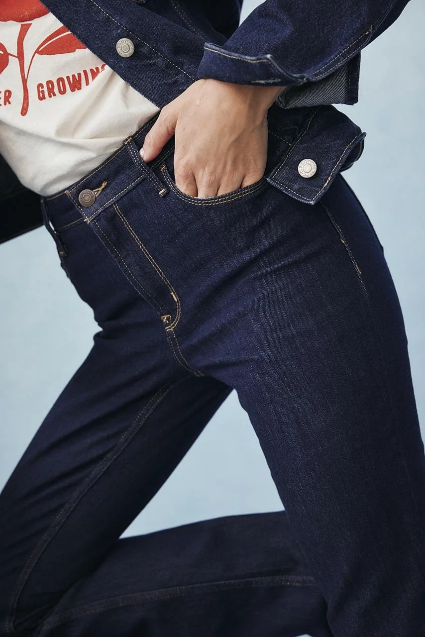 24FAL_M2002_S02325__DenimDressingAbun_W_02_OF_v1946.jpeg