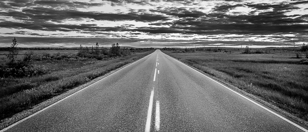 Tällä kuvalla aloitin matkapäiväkirjani. Sen näkeminen palauttaa minut aina takaisin yöhön, joka on hienoin pyöräilykokemukseni tähän mennessä.