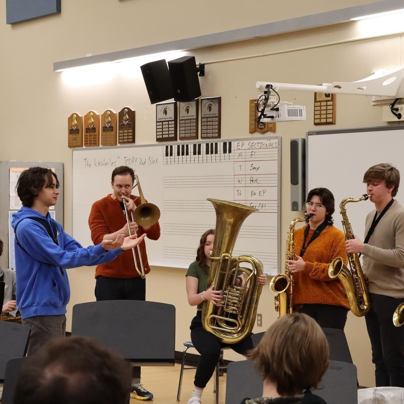 We love to get into schools wherever we go, and last weekend in Brookfield with @wilson.center.arts was no different. The students of @brookfieldeasthighschool and @brookfieldcentralband blew us away with their improvisations &mdash; huge thanks to t