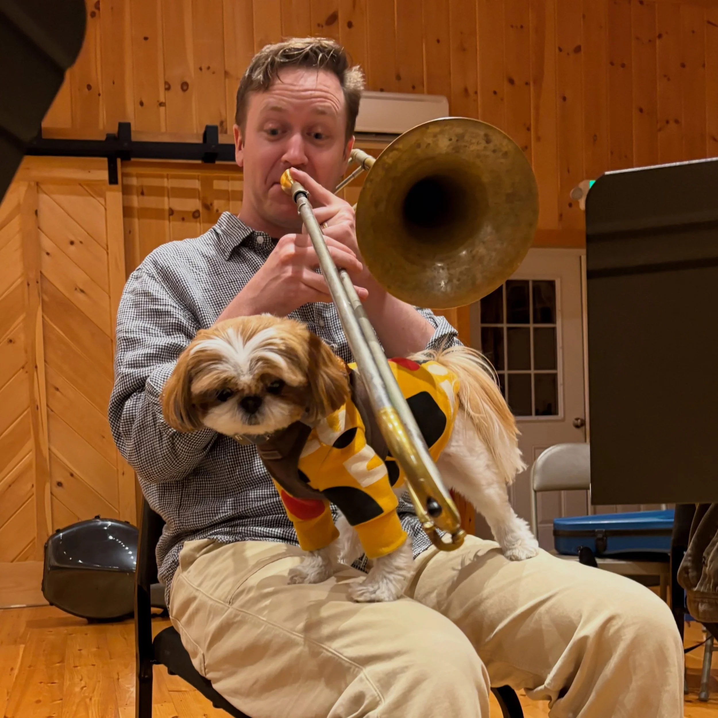 We first came to @avalochfarmmusicinstitute in 2015 and ever since then it has been a creative home for us to dream up new ideas, start new collaborations, and practice practice practice. Shoutout to our Besterlies @bergamotquartet, @troomtheshroom, 