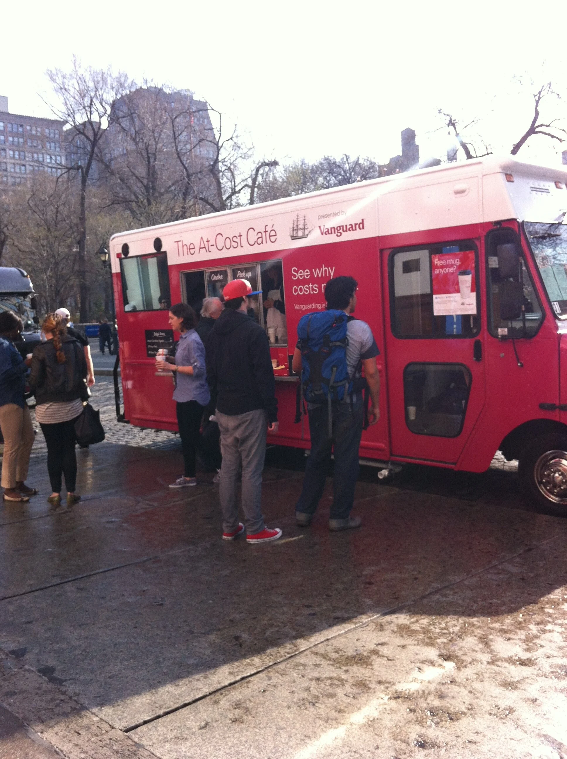  To make the lesson stick for investors, the truck visited cities across the U.S. and sold coffee for 1/5 the average price, or 26¢ (the money went to local charities). 