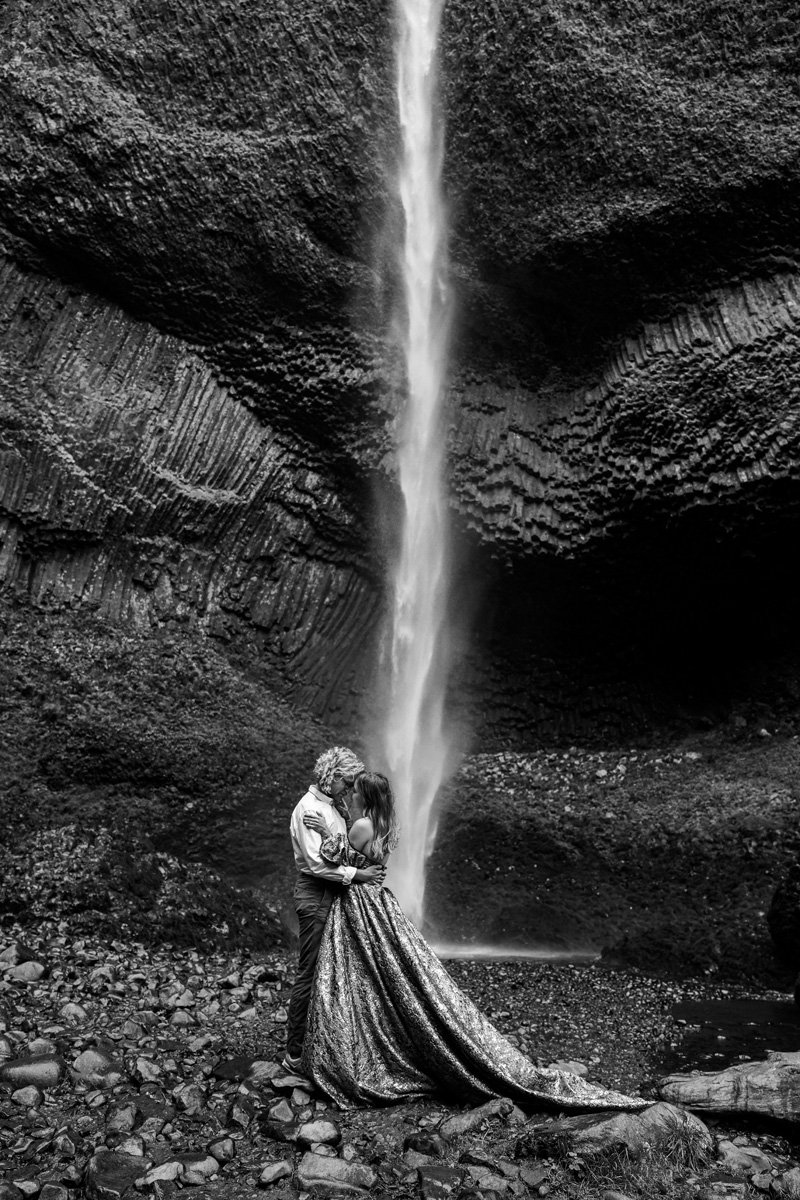 Oregon Waterfall-31.jpg