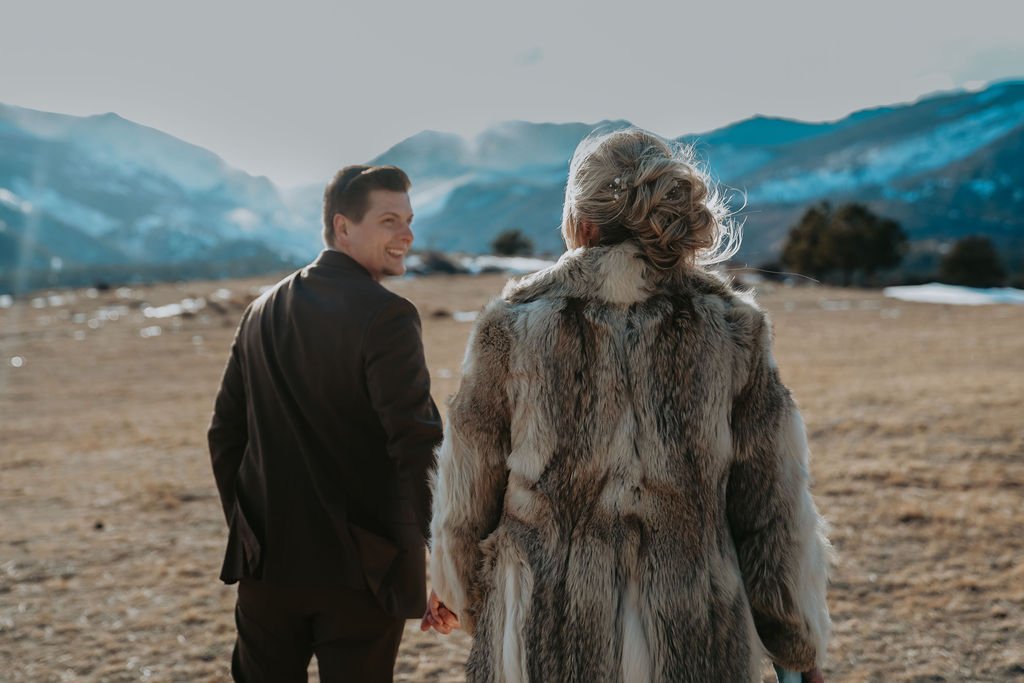 Avery&LoganSneakPeeks-27.jpg