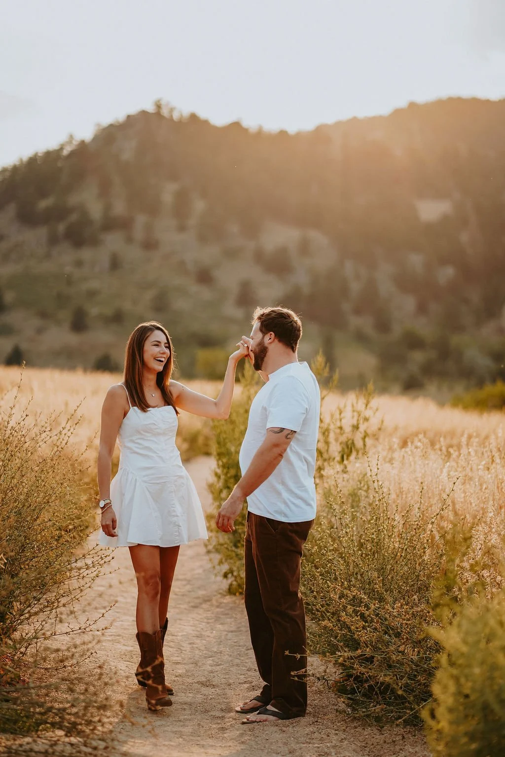 Allyson&ChrisEngagement-10.jpg