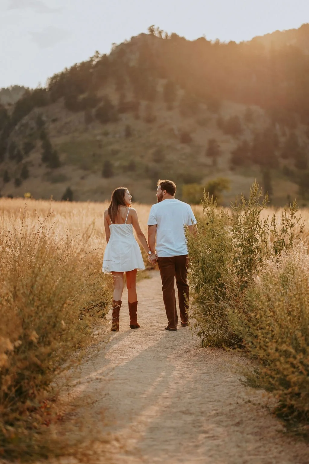 Allyson&ChrisEngagement-01.jpg