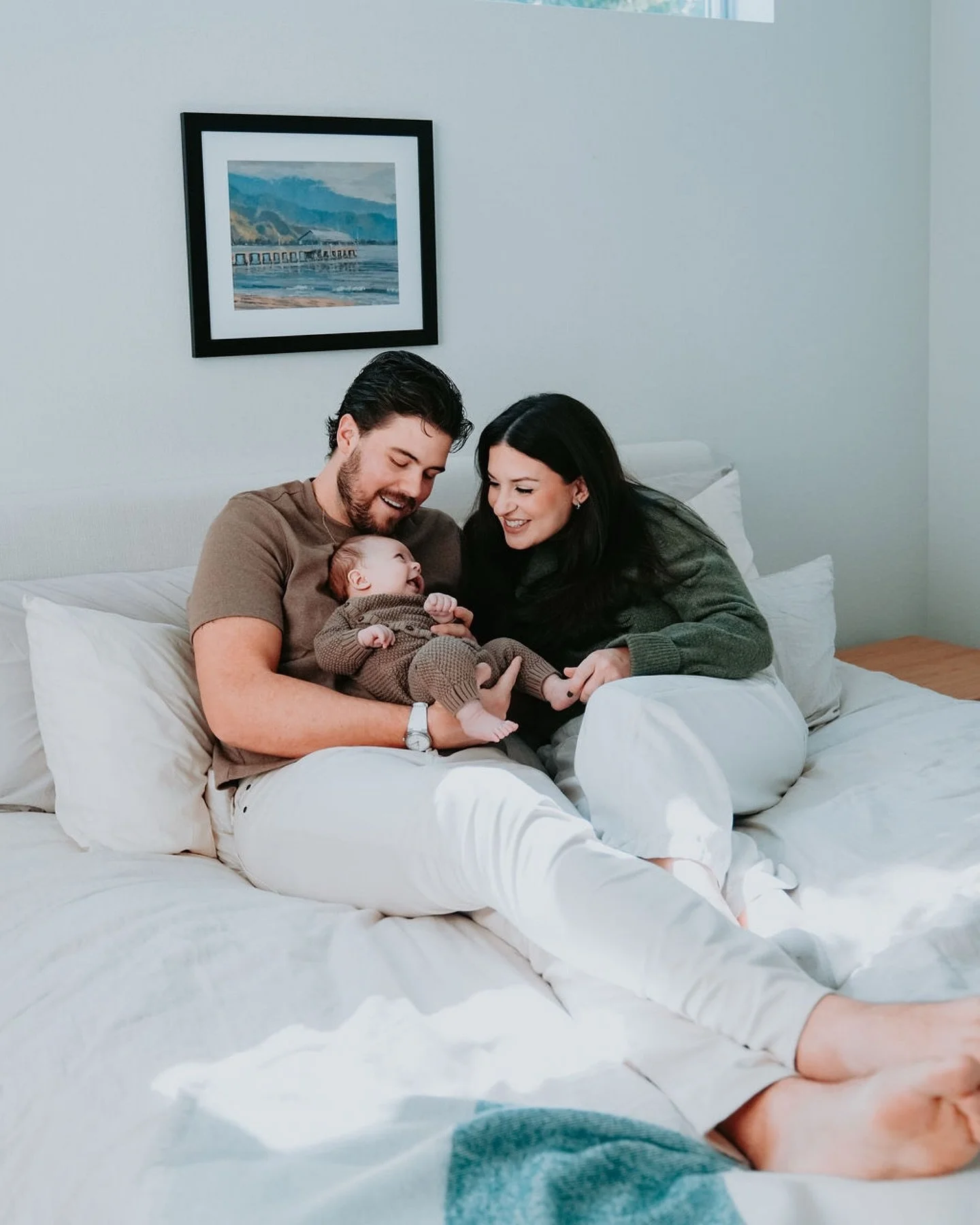 Luca! Stealing hearts everywhere, beginning with mine! Thank you for having me document this new stage in your lives @larissa_dawson &amp; @bdaws30. Your family is so cute and I hope we get to see one another again soon! 
.
.
.
#familytime #familypho