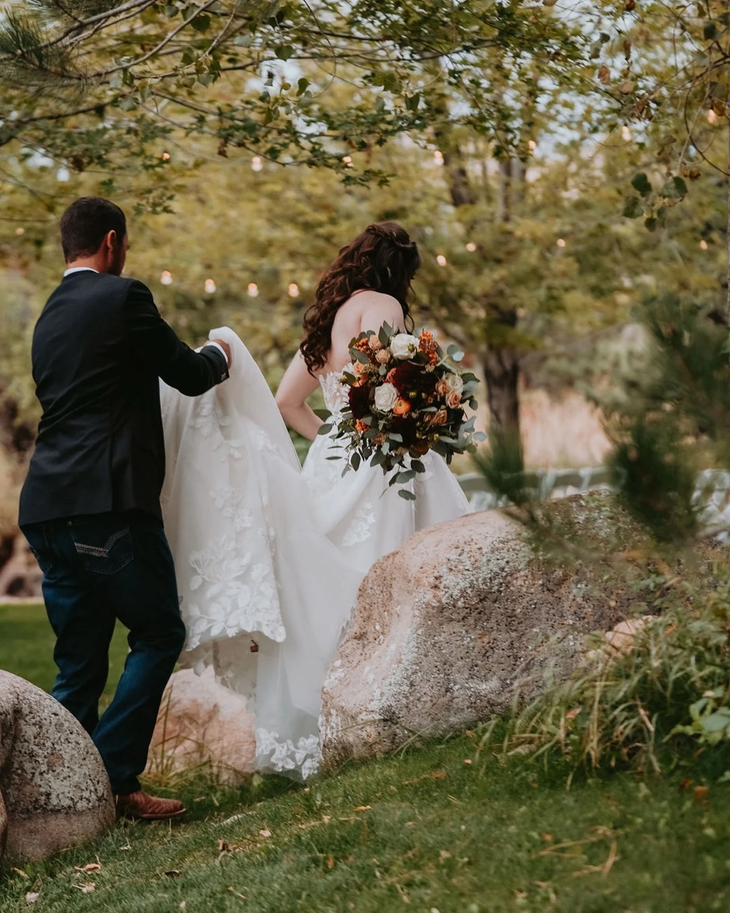 The most beautiful day spent with Hailee &amp; Kevin in Boulder to celebrate their love. There were so many happy tears, I couldn&rsquo;t capture them all! Congratulations to this beautiful couple! 
.
.
.
Vendors: 
Venue: @thegreenbriarinn 
Makeup: @