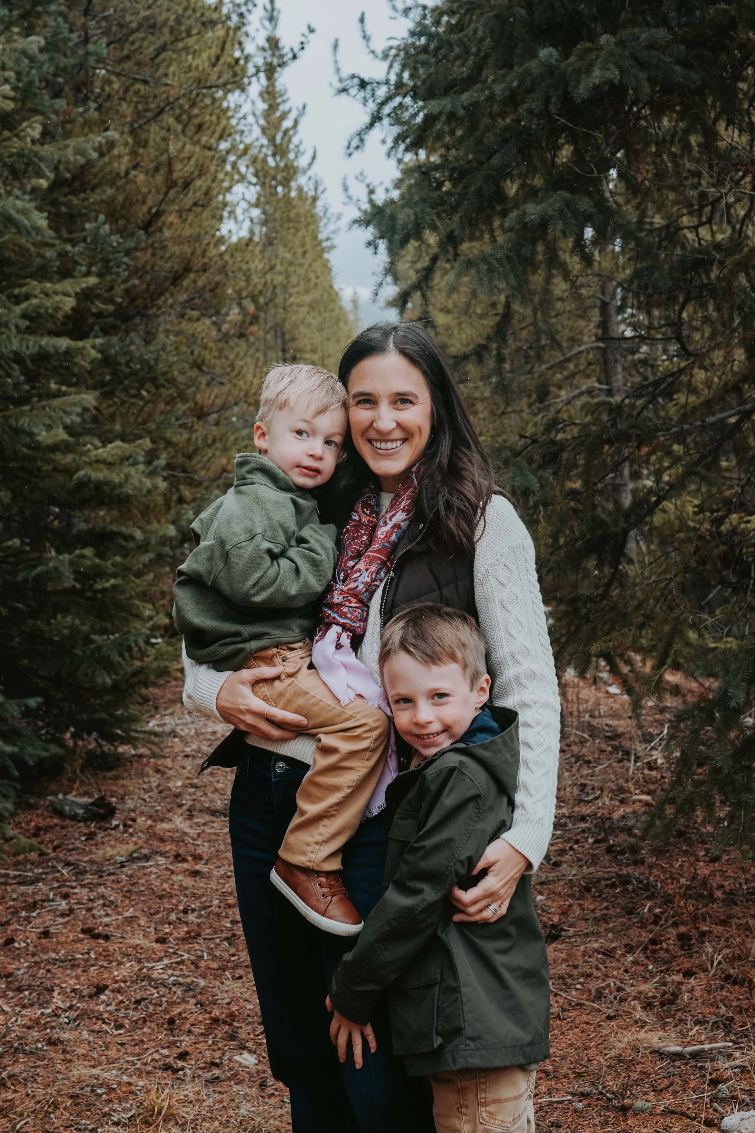 TheCyrFamily-24.jpg