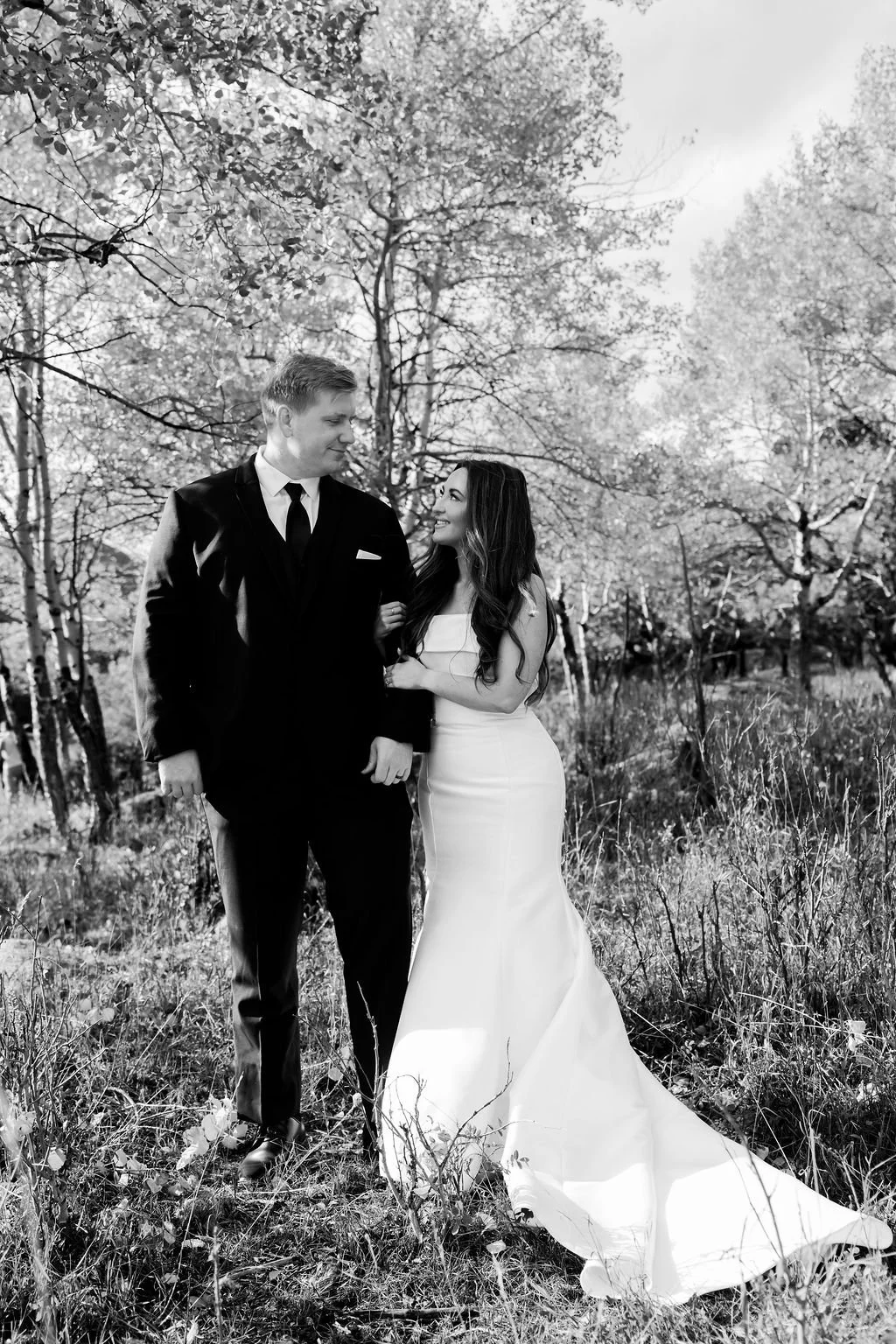 Gabi&Jordan_FirstDance&Foliage-110.jpg