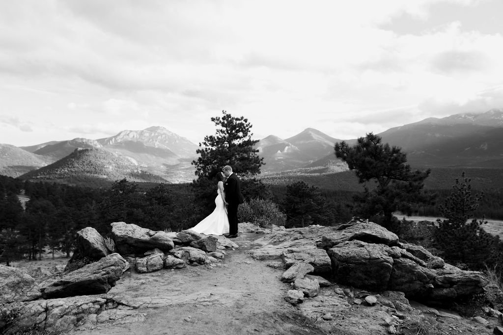 Gabi&Jordan_MountainView-55.jpg