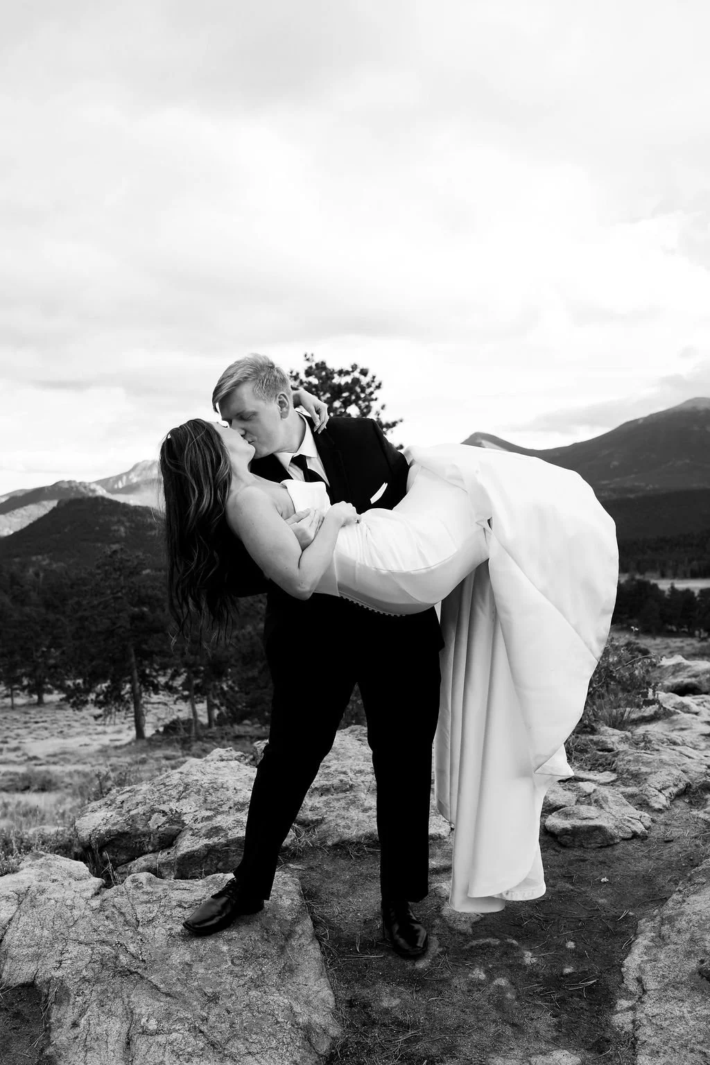 Gabi&Jordan_MountainView-81.jpg