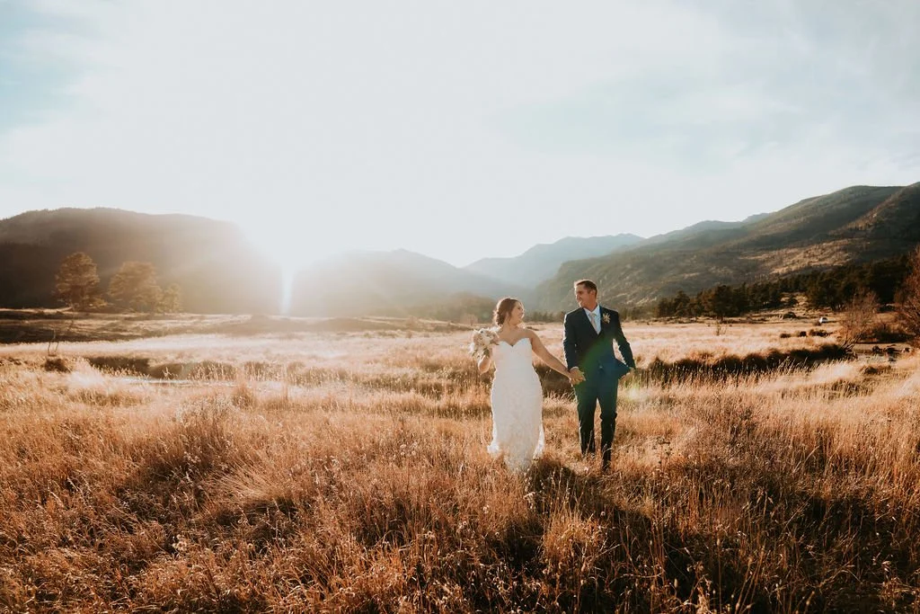 BrieandConnor_MorraineParkGoldenHour-22.jpg