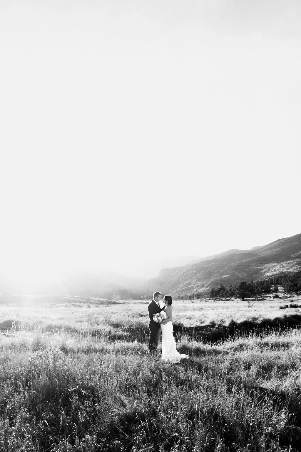 BrieandConnor_MorraineParkGoldenHour-150.jpg