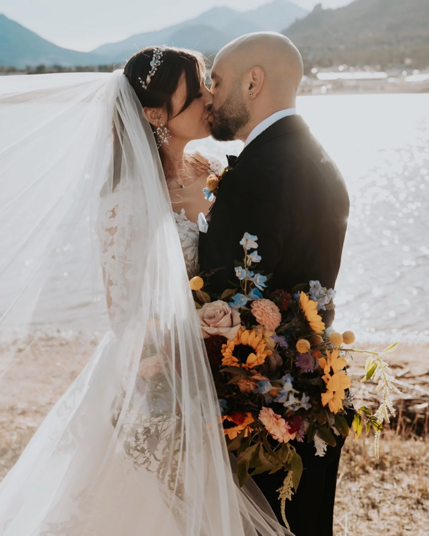 This amazingly fun couple celebrated their union back in November and it was one for the books! Thank you Alexa and Ian for having me! It was an absolute blast capturing this special day for you! 
.
.
.
Vendors: 
Venue: @estesparkresort 
2nd 📸: @hel
