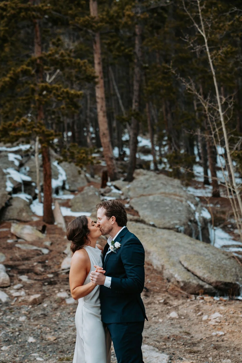 TaylorAndRobbieElopement-94.jpg