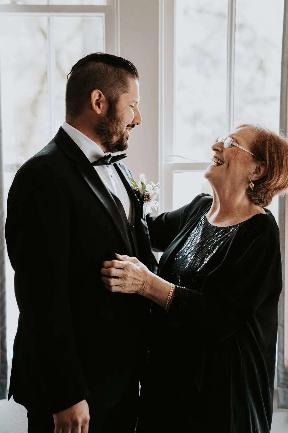 Erin&Eric_GettingReadyandDetails-70.jpg