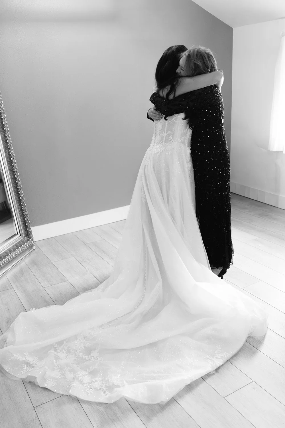 Erin&Eric_GettingReadyandDetails-142.jpg