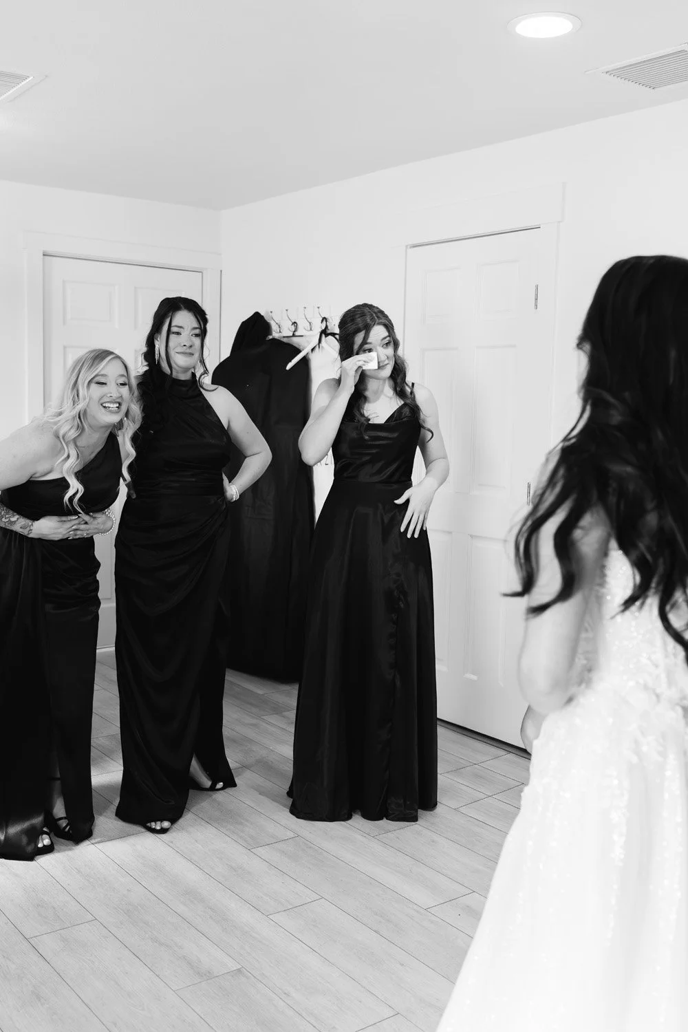Erin&Eric_GettingReadyandDetails-153.jpg