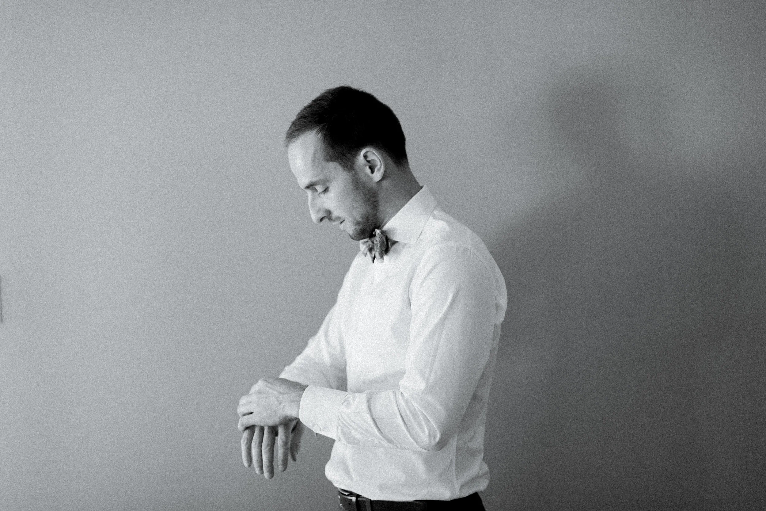 Alton Mills Wedding - Groom Getting Ready-16.jpg