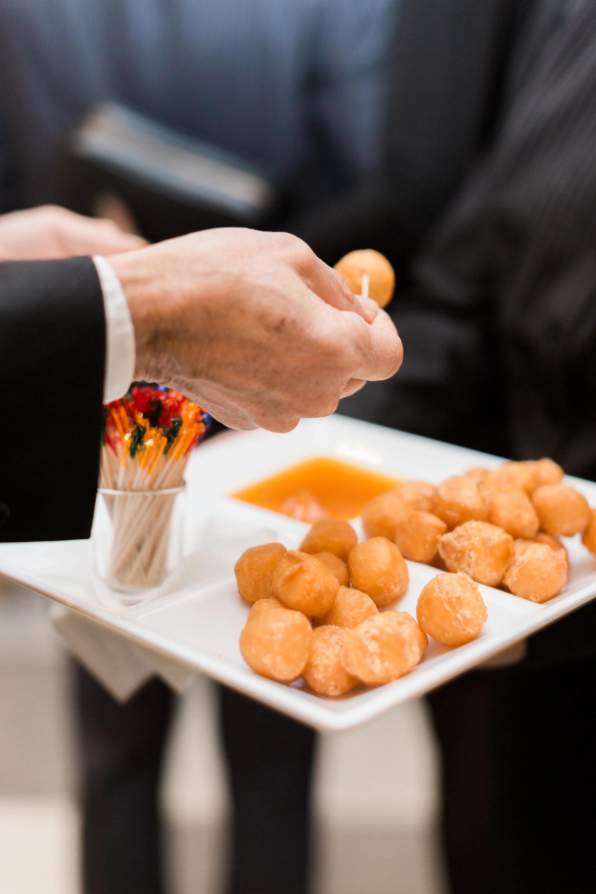 Parkview Manor Wedding - Cocktails-13.jpg