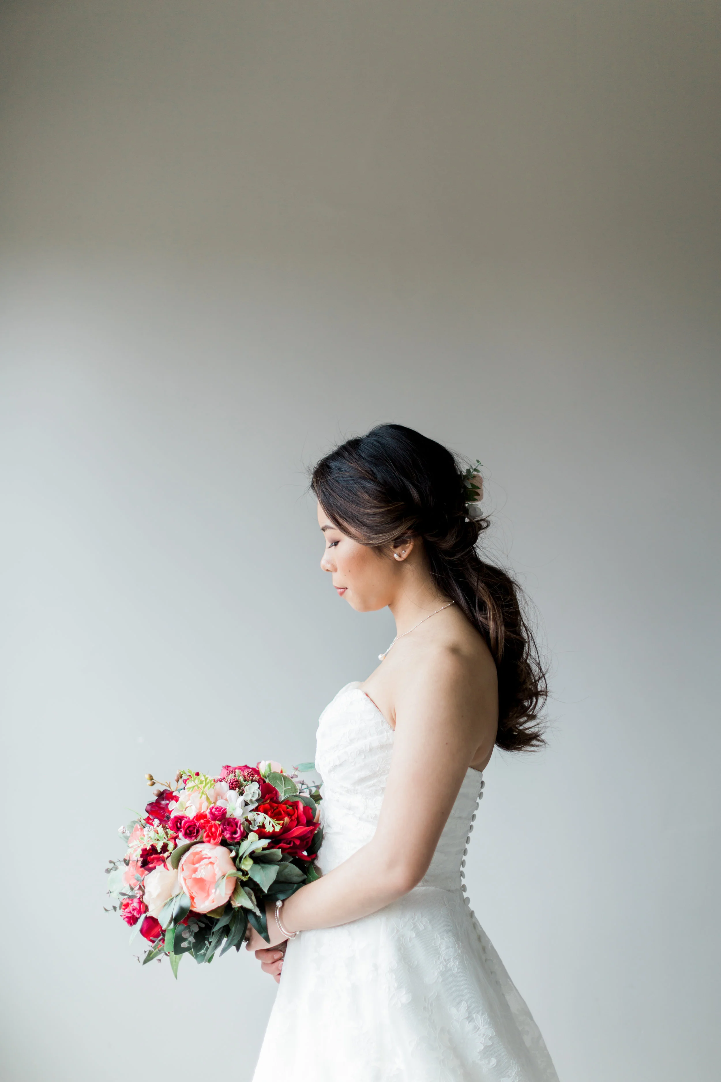 The Manor Winter Wedding-Bridal Portraits-16.jpg