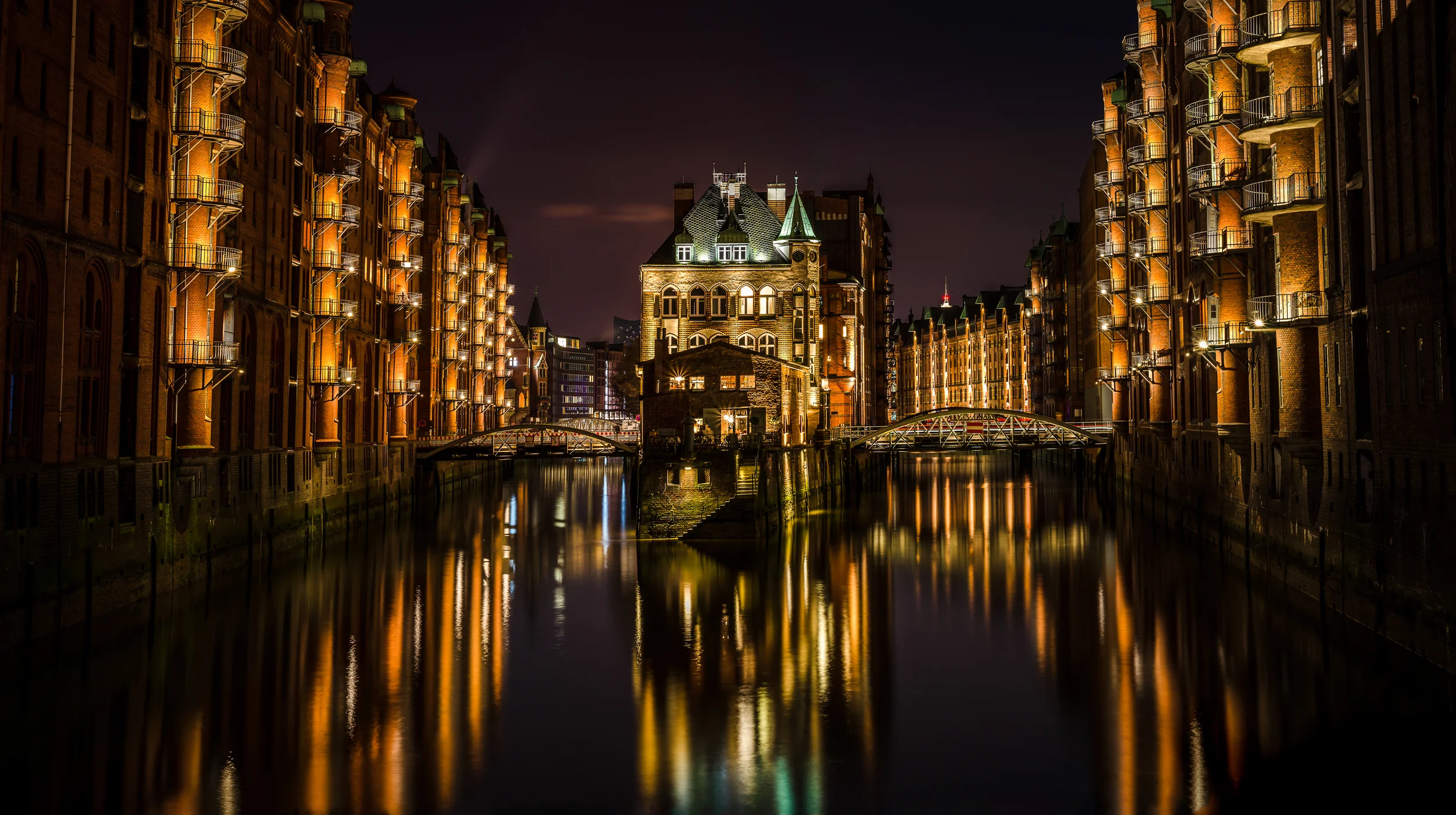 Wasserschloss_Pano.jpg
