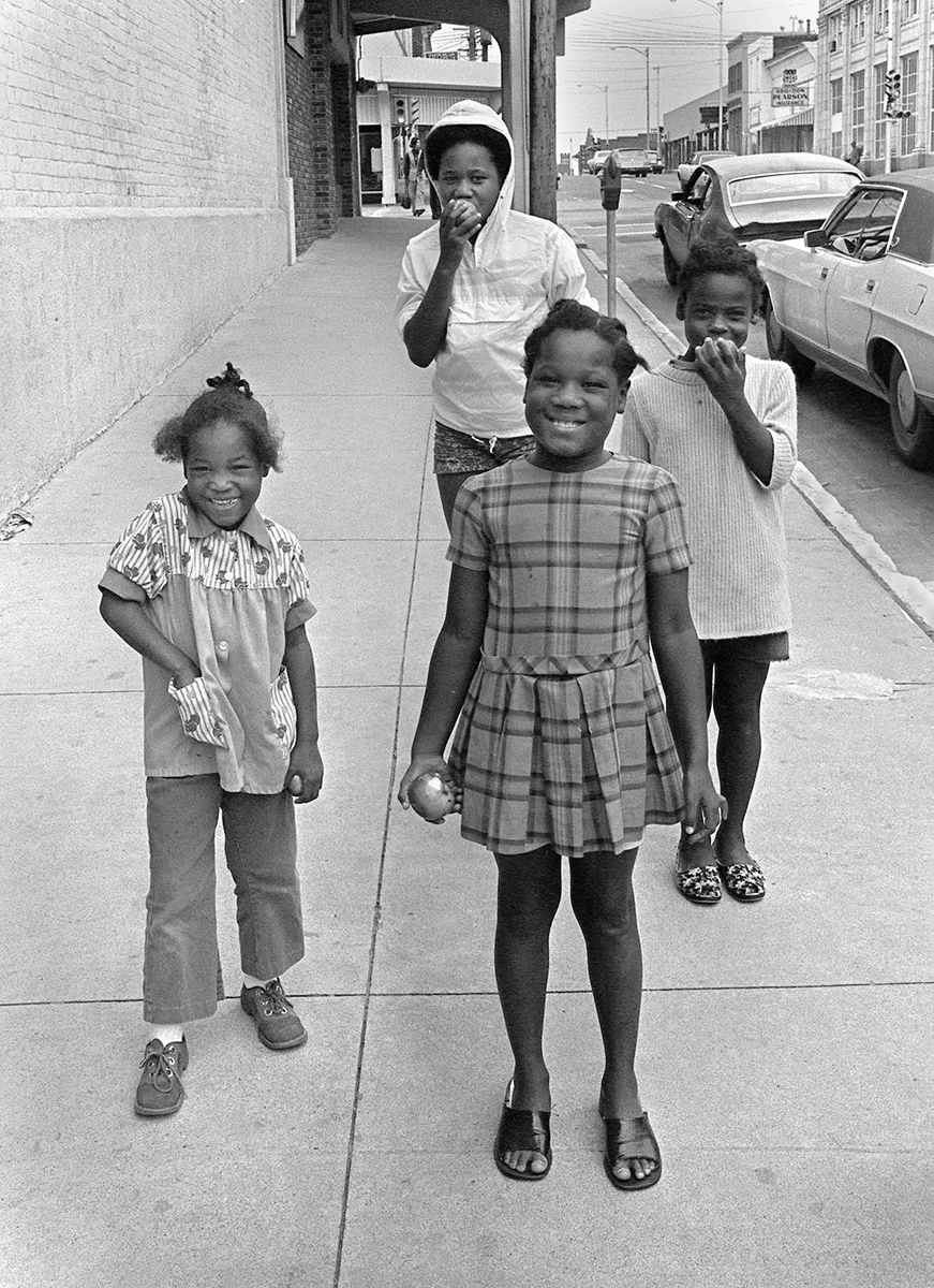 Girls With Apples Columbia, MO 1973
