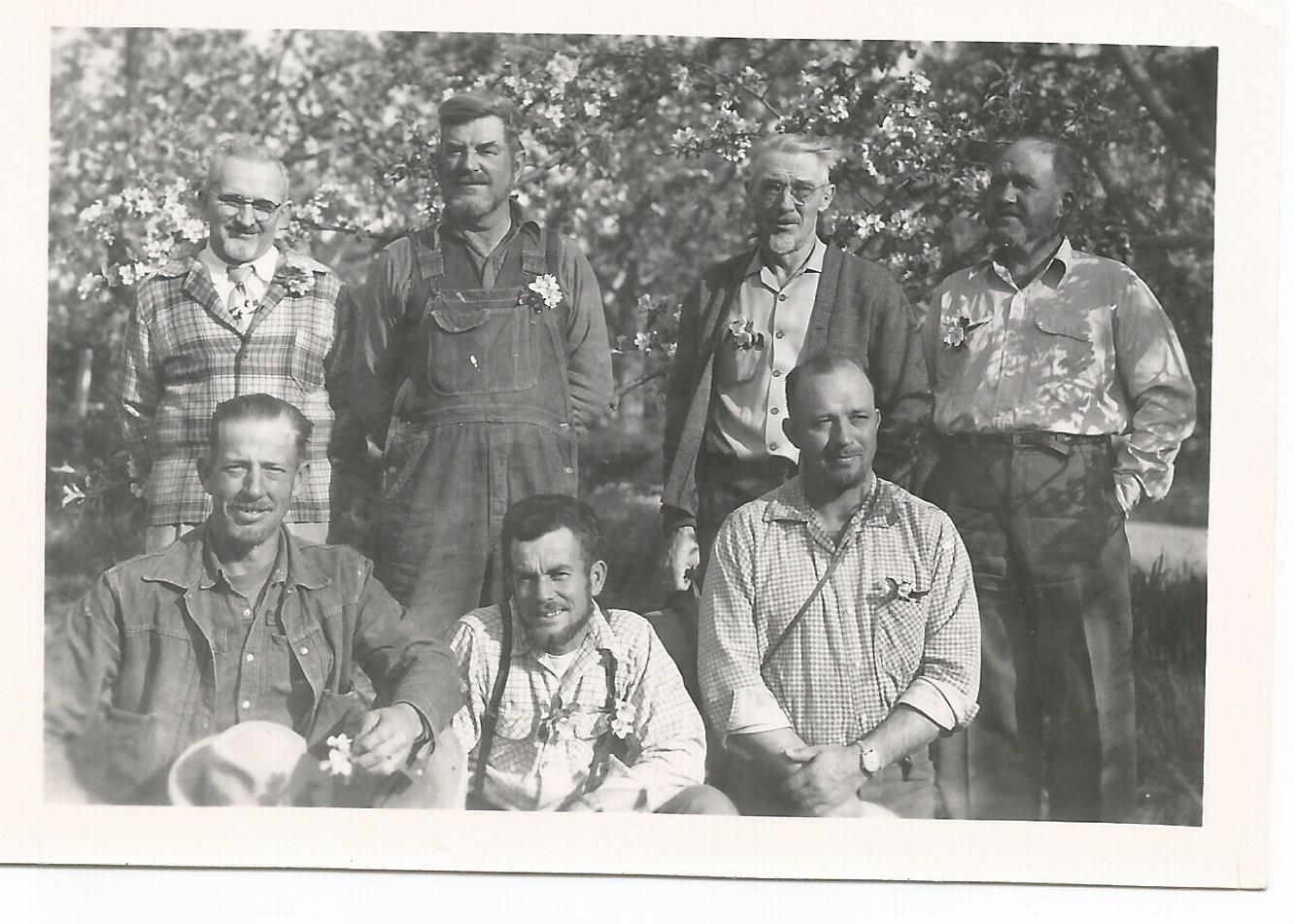 Arnold, Leo, Sid Burns, Harold, Charlie beards 1953.jpg