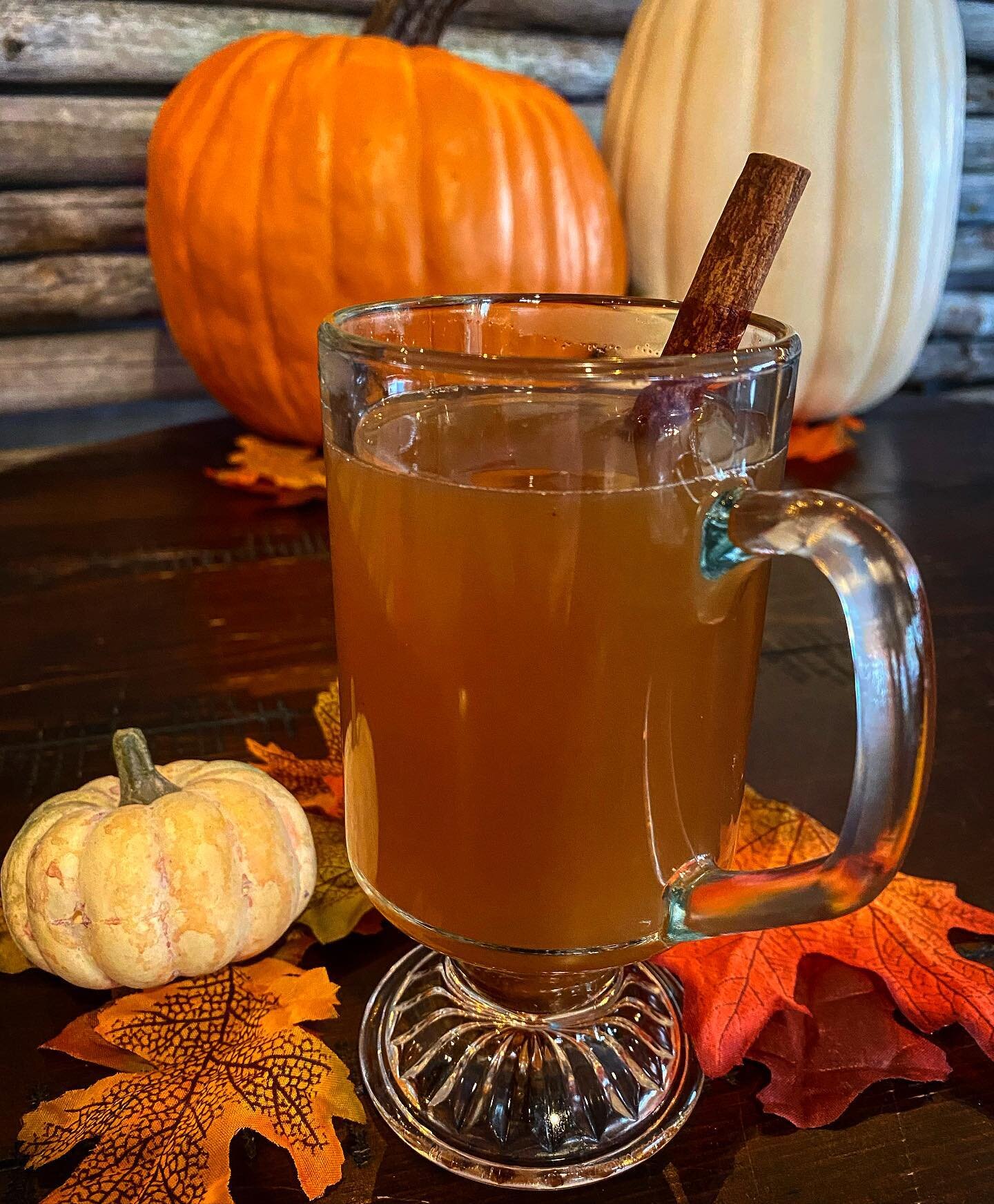 And just like that, our Hot Spiced Cider is back! Get it at the taproom all weekend, 12-6 PM.

#hotspicedcider #ciderseason #drinkapples #drinklocal #rootwoodcider #happyfall #autumnvibes