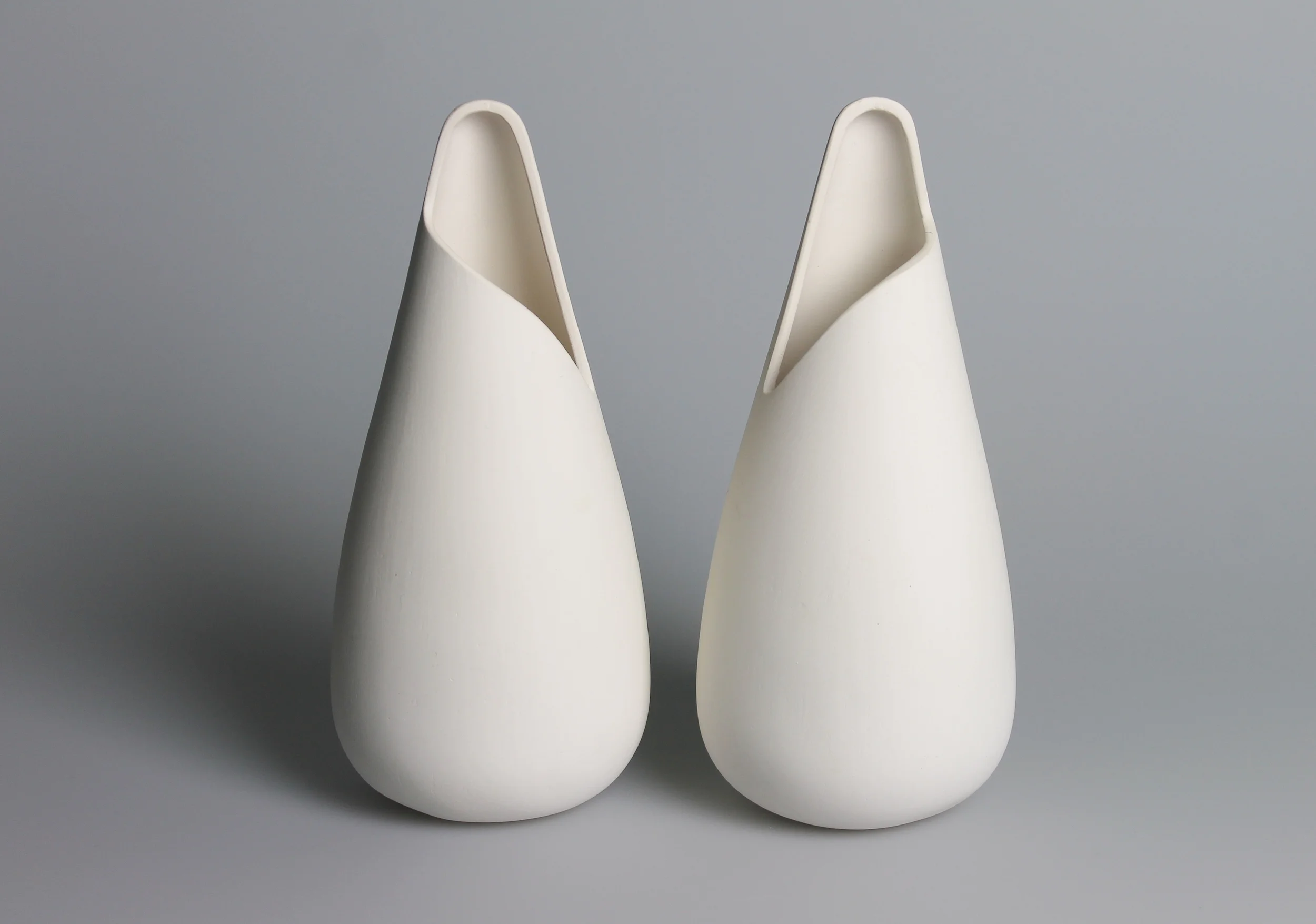 Arum Vase, 2015. Porcelain.