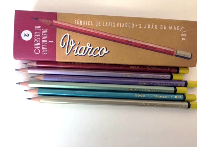 Twelve beautiful metalic finished HB graded graphite pencils in a vintage 1951 box. 12 pencils per box - red, pink, purple, green, teal and gold. PURCHASE ONLINE
