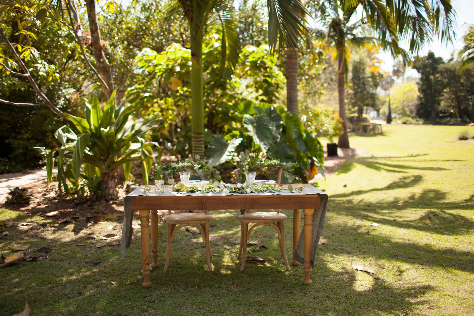 Miami Beach Botanical Gardens Simple Rustic Simple Florals