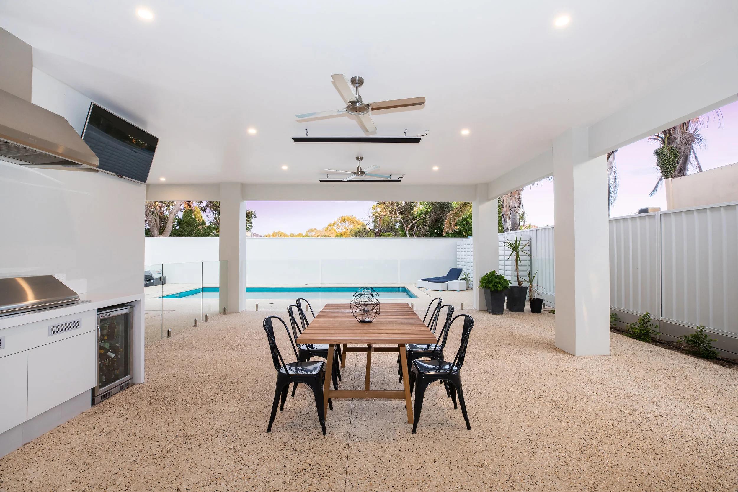 HRE-140 East Terrace Henley Beach-Image04.jpg