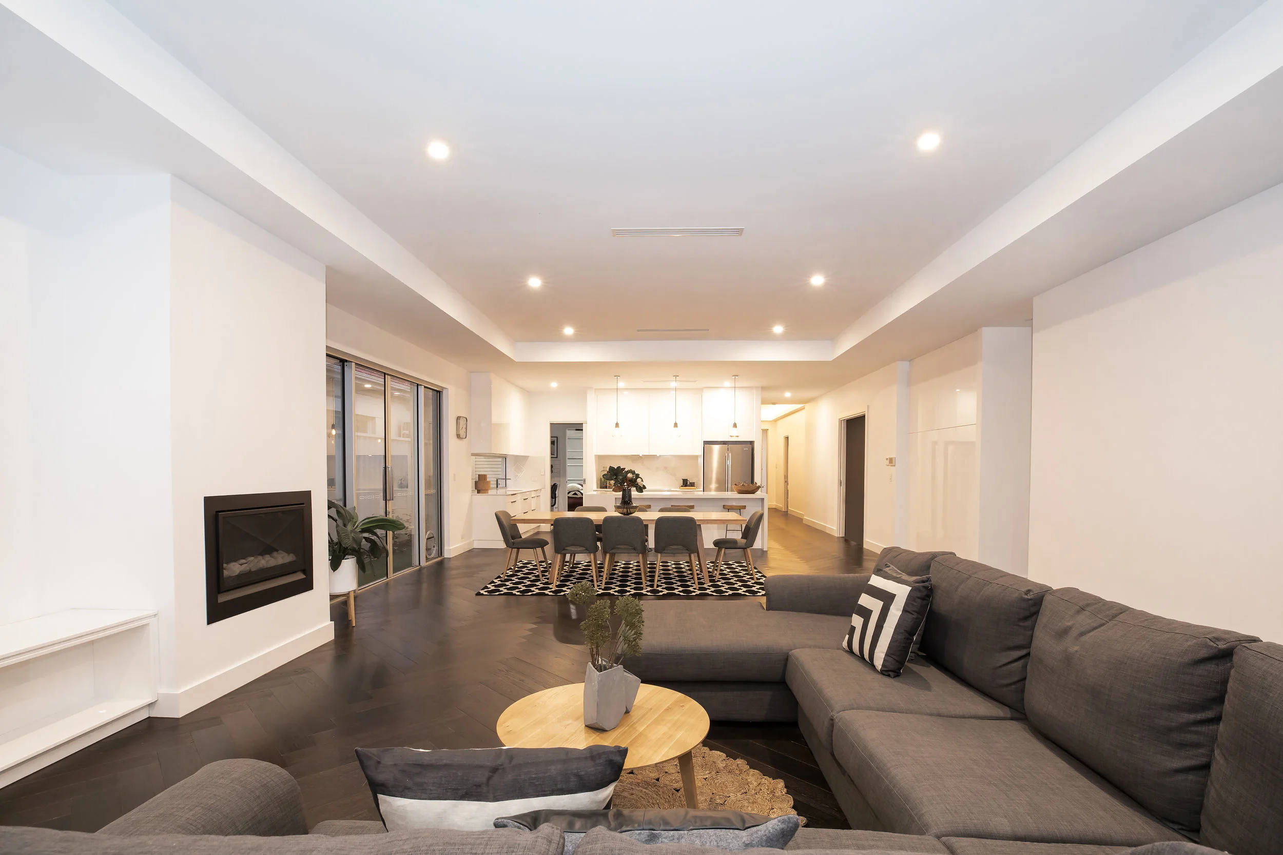 HRE-140 East Terrace Henley Beach-Image24.jpg