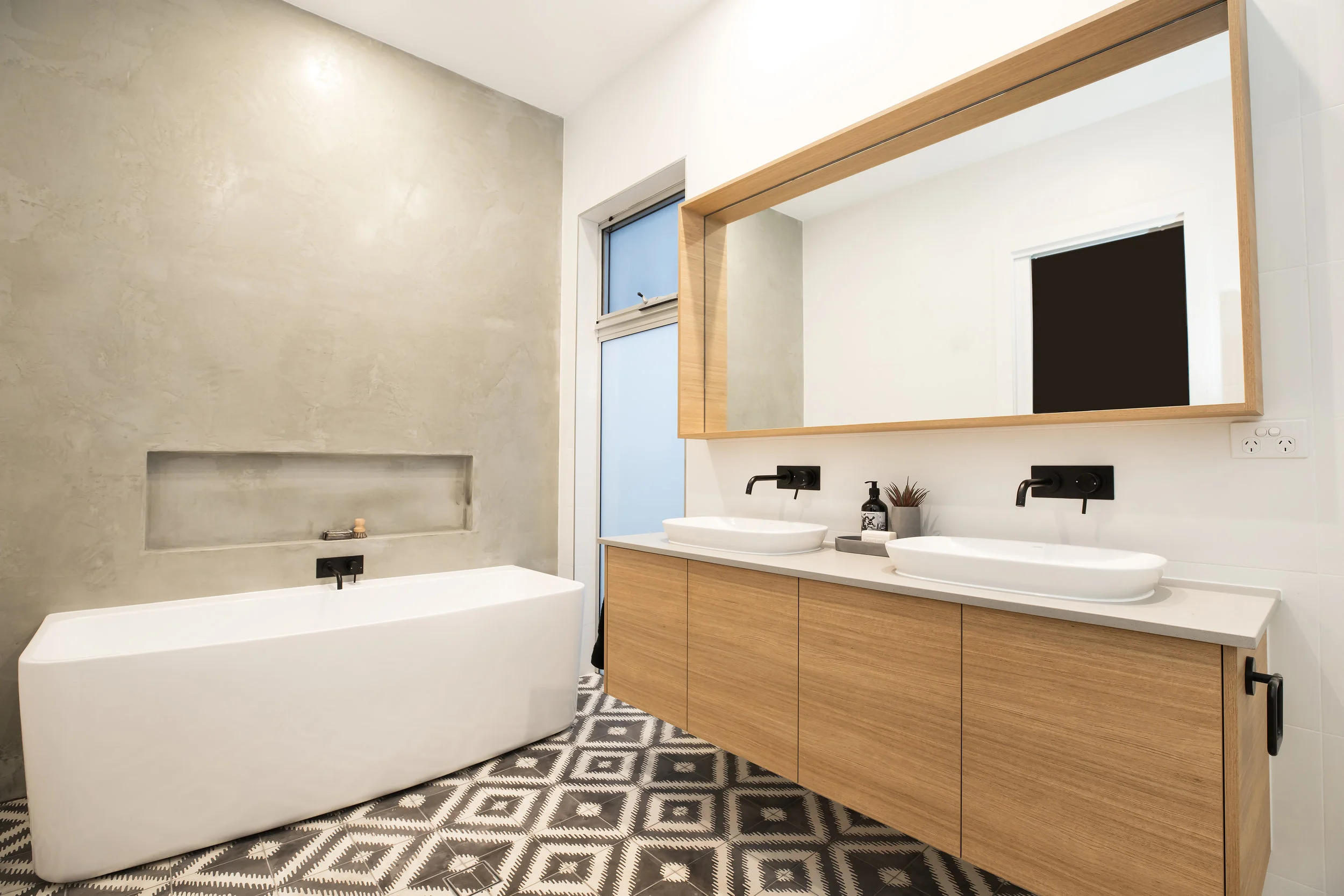 HRE-140 East Terrace Henley Beach-Image57.jpg