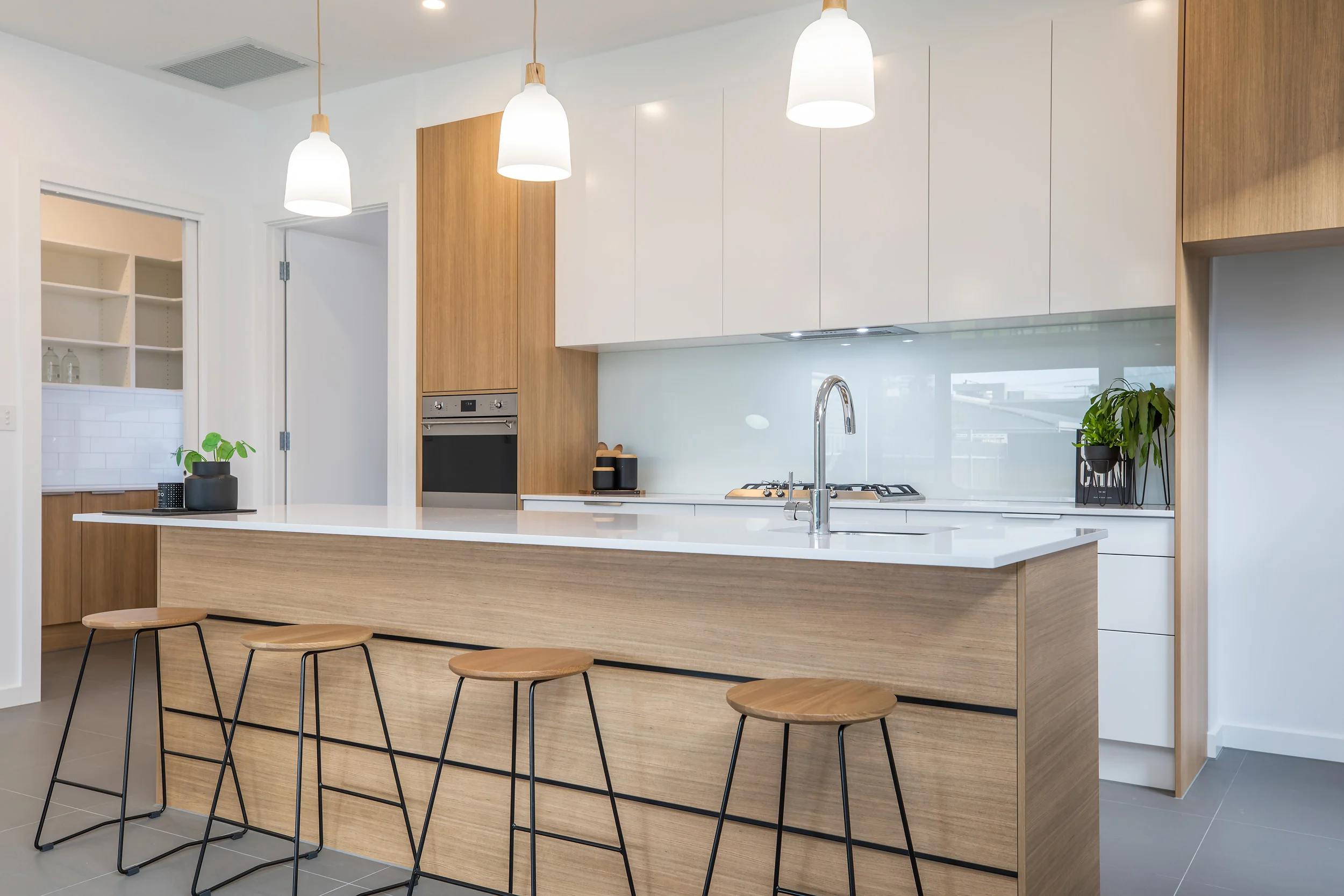 LRE - 6 Clovelly Avenue- Glenelg North - 14.jpg