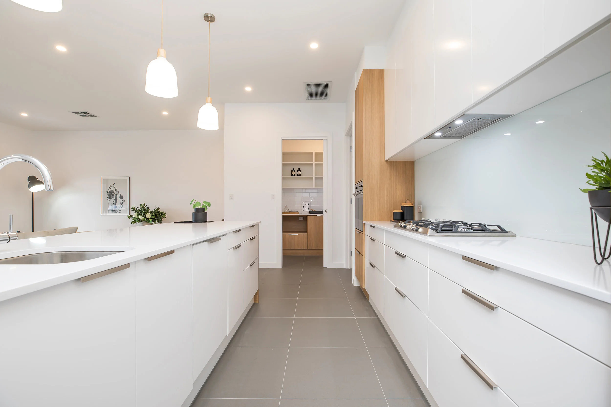 LRE - 6 Clovelly Avenue- Glenelg North - 17.jpg