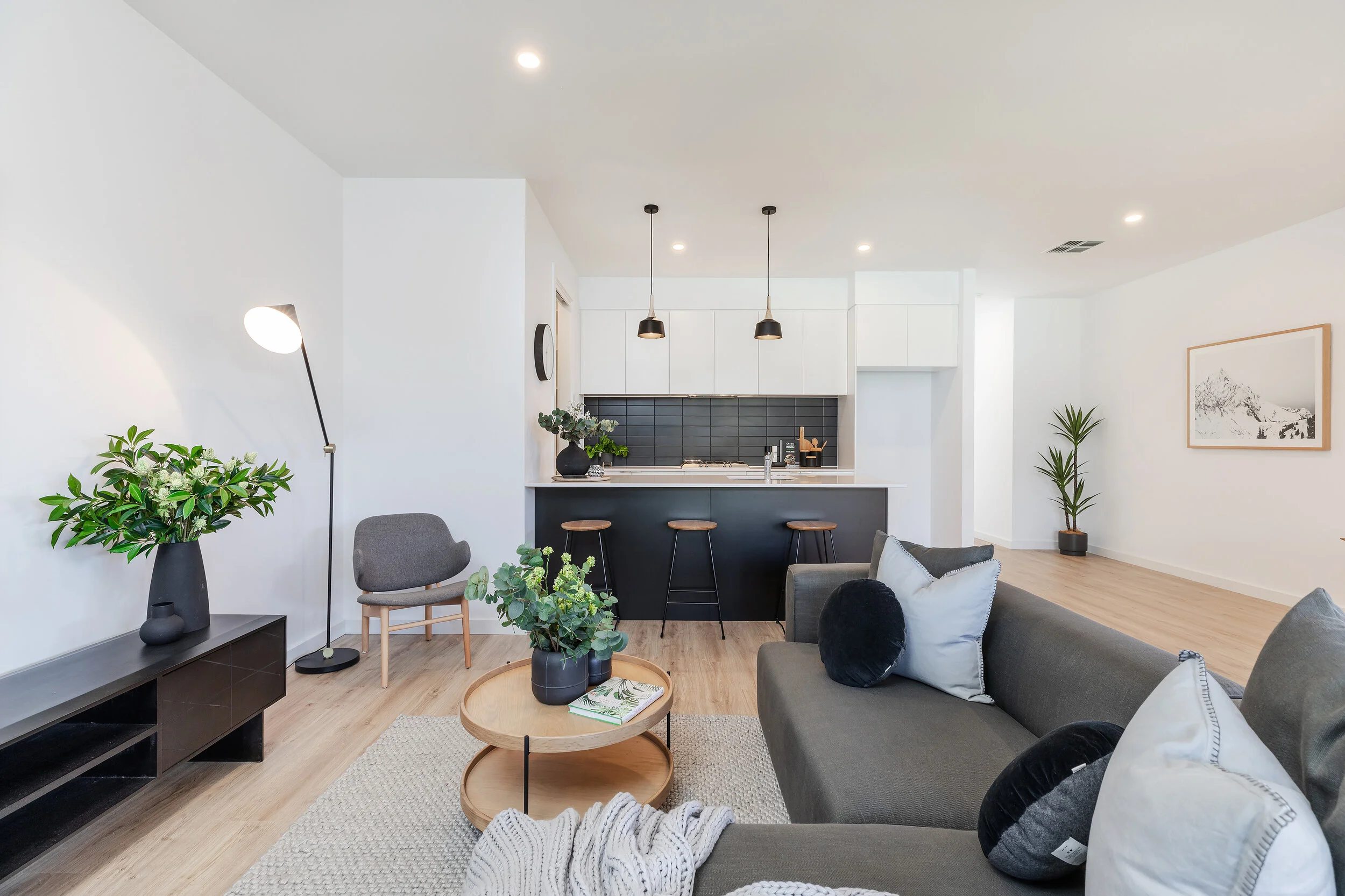 6 Spruce Avenue Warradale 002.jpg