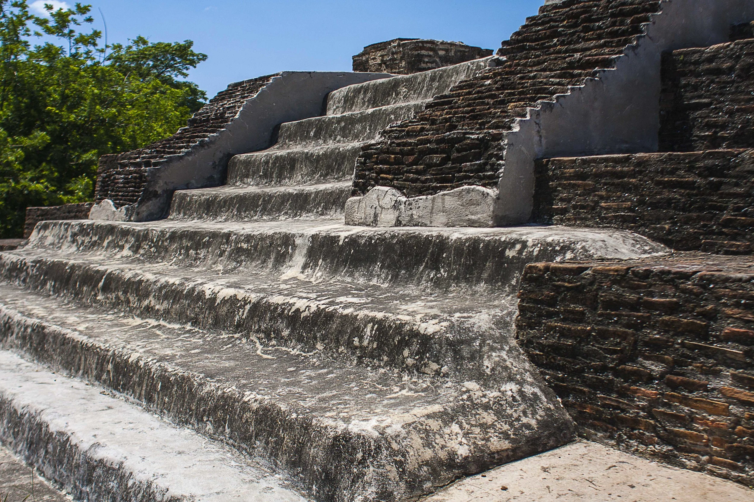 Day 120 - Comacalco, Tabasco, Mexico We skip over to our first Mayan site in Tabasco after a complete failure to see the Olmecs. Though we are still hopeful with La Venta, we focused on this unique site that was built with baked bricks instead of limestone blocks and used oyster-base mortar for binding the bricks. Not only is this the only Mayan city with brick structures, but many bricks were found to have mason symbols almost identical to the Romans revealing a possible Roman Christian presence in the Americas a thousand years before the arrival of Columbus, or so the theory says.