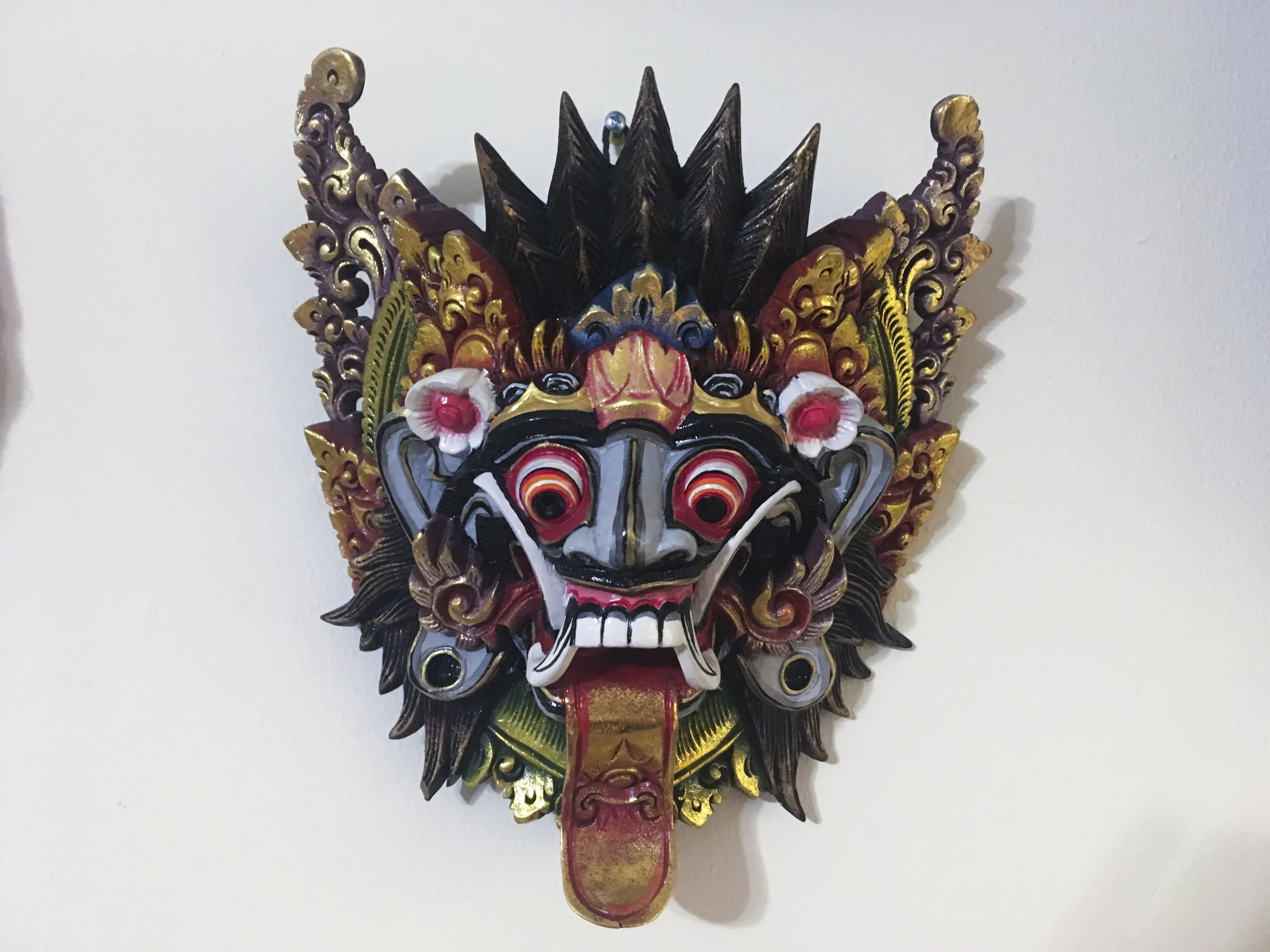 Masks032_1.jpg