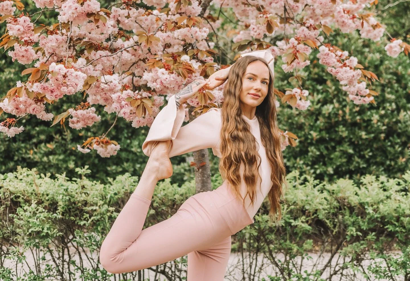 There is not a single person in the world that does more for us than our own bodies, which work tirelessly to keep us alive, and yet we are often in such toxic relationships with our bodies.

We often think about all the things our bodies do for us. 