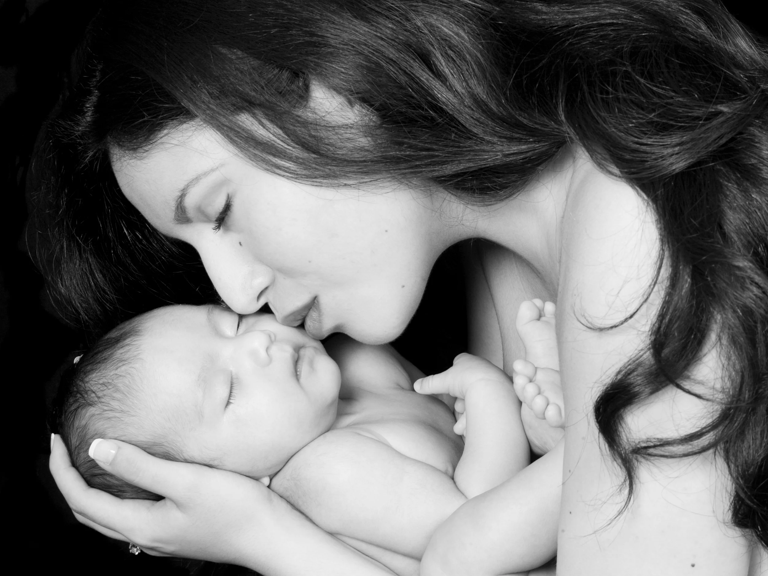 Mama Love- Newborn baby photography Blue Mountains