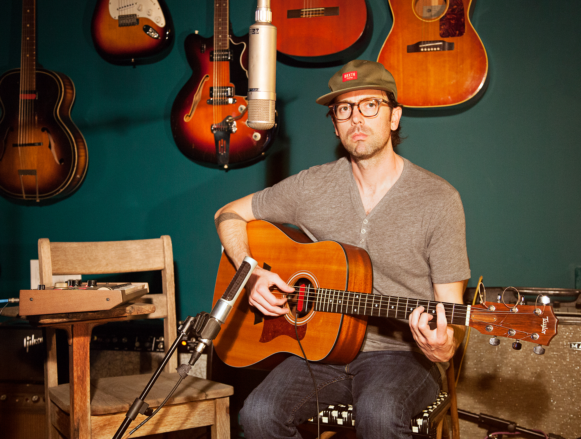 Graham-Shaffer-musician-music-editorial-photographer-in-los-angeles-la-Kat-Kaye-Artist-Portrait.jpg